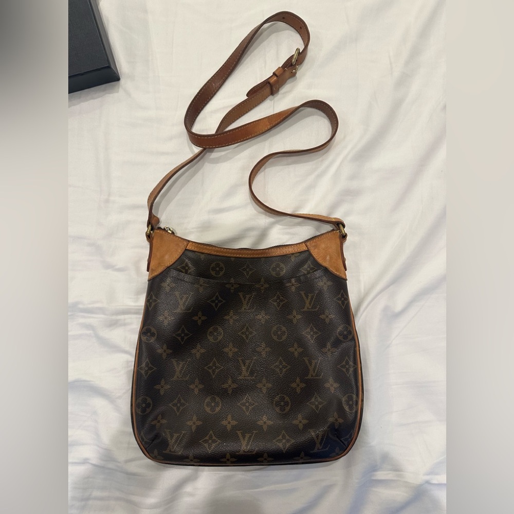 Louis Vuitton Odeon Handbag Monogram Canvas
PM